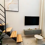 شقة Nest Loft-2 Min From Toptani -fast Wifi تيرانا