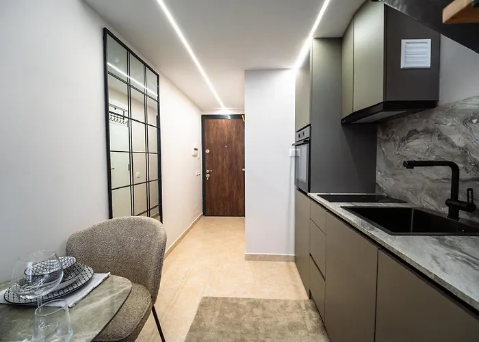 公寓 Nest Loft-2 Min From Toptani -fast Wifi