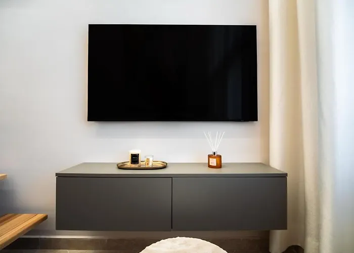 公寓 Nest Loft-2 Min From Toptani -fast Wifi