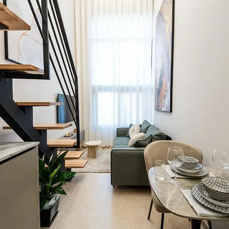 Nest Loft-2 Min From Toptani -fast Wifi