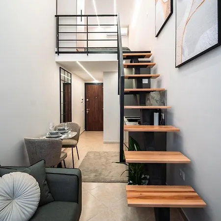 Appartement Nest Loft-2 Min From Toptani -fast Wifi *