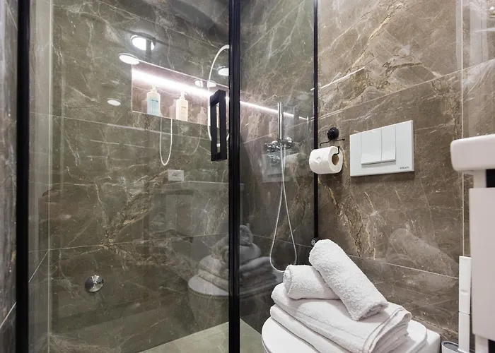 Nest Loft-2 Min From Toptani -fast Wifi Appartement