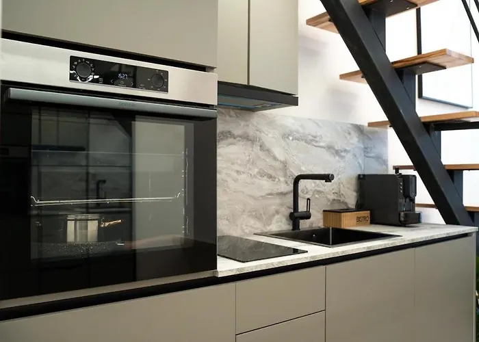 Nest Loft-2 Min From Toptani -fast Wifi Tirana