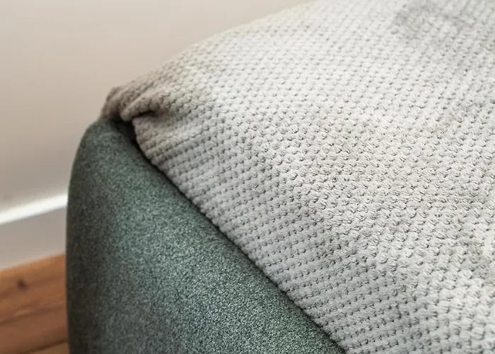 Nest Loft-2 Min From Toptani -fast Wifi Tirana