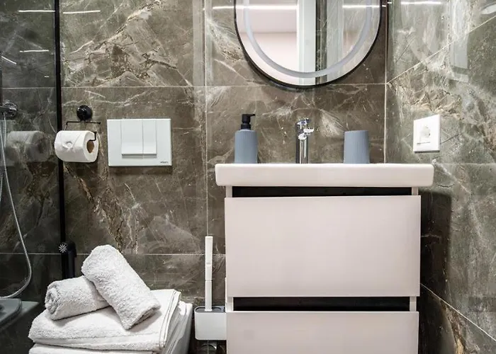 Nest Loft-2 Min From Toptani -fast Wifi Appartement